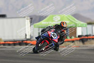 media/Oct-30-2025-Racers Edge (Thu) [[dabbdaf680]]/2-A Group/Session 2 (Turn 16)/